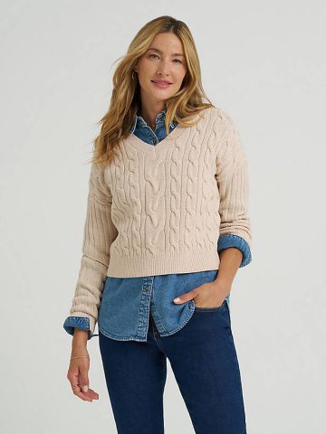 Women's V-Neck Plaited Sweater Women's V-Neck Plaited Sweater