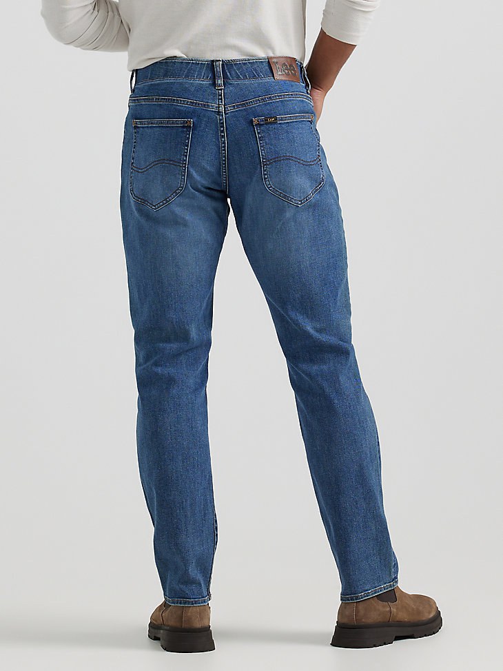 MEN'S EXTREME MOTION MVP STRAIGHT TAPERED JEAN IN NICO