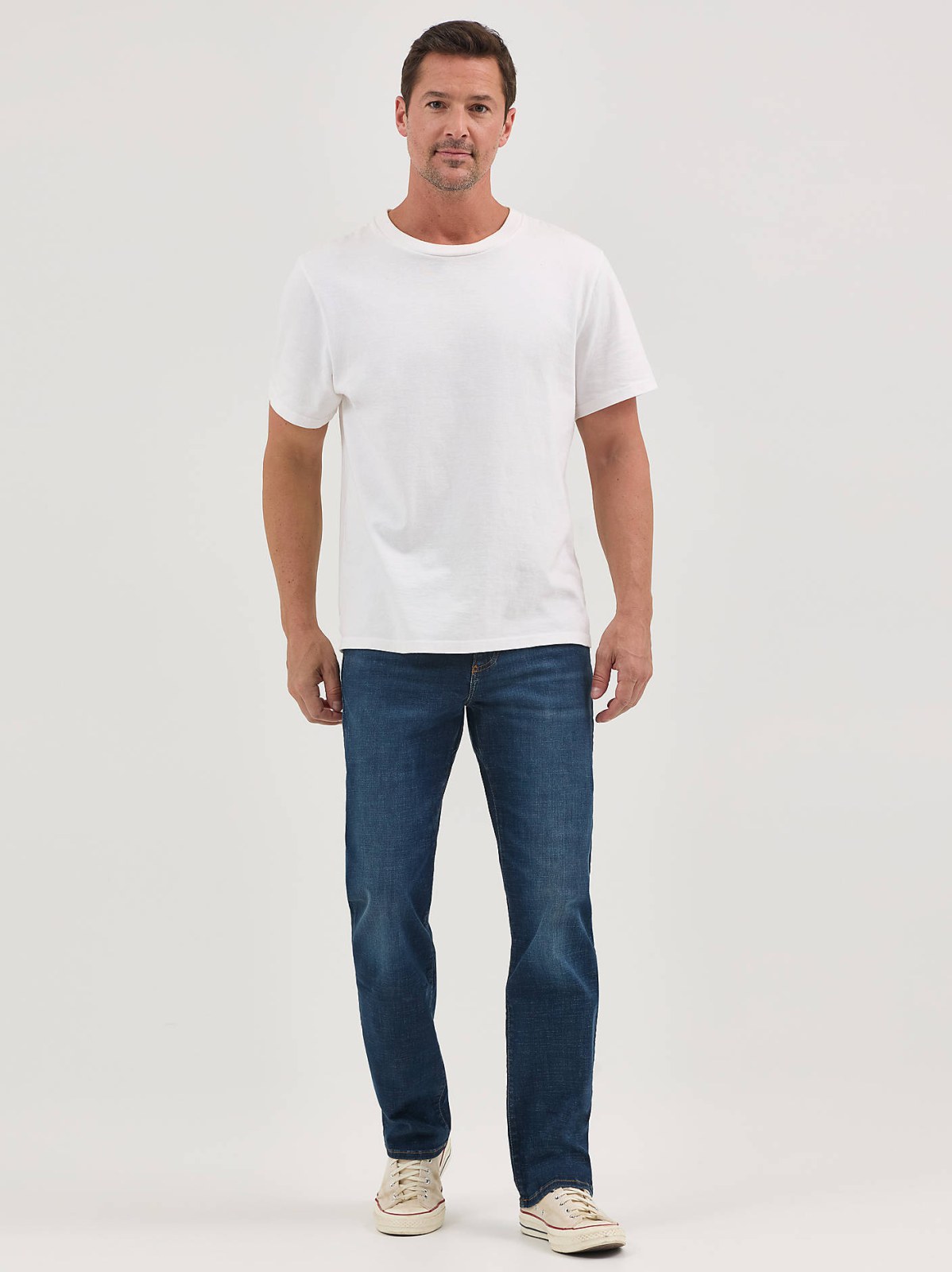 Men's Extreme Motion MVP Relaxed Straight Jean