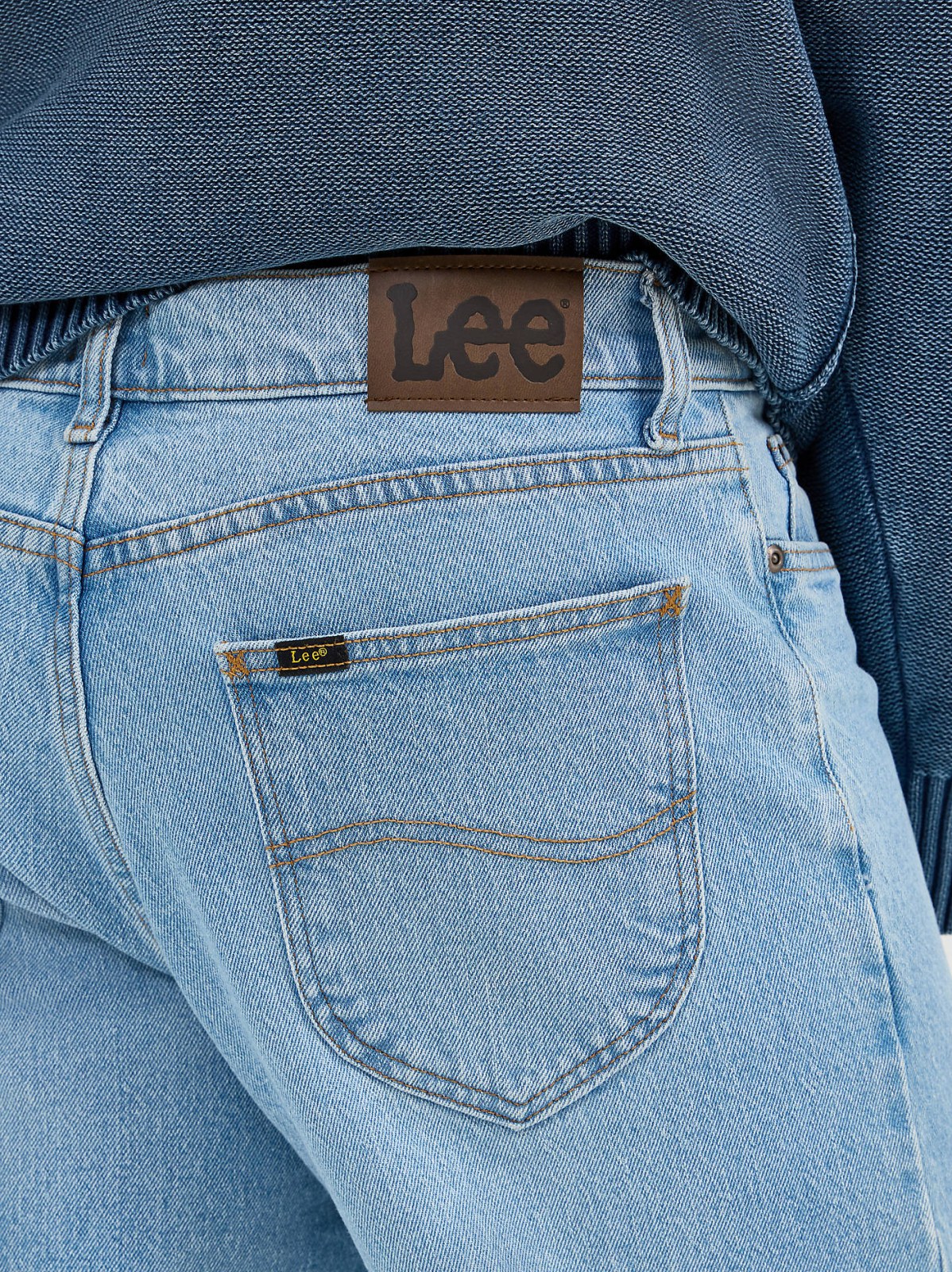 Men's Legendary Loose Fit Jean - view 5