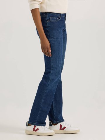 Women’s Stretch Relaxed Fit Straight Leg Jean