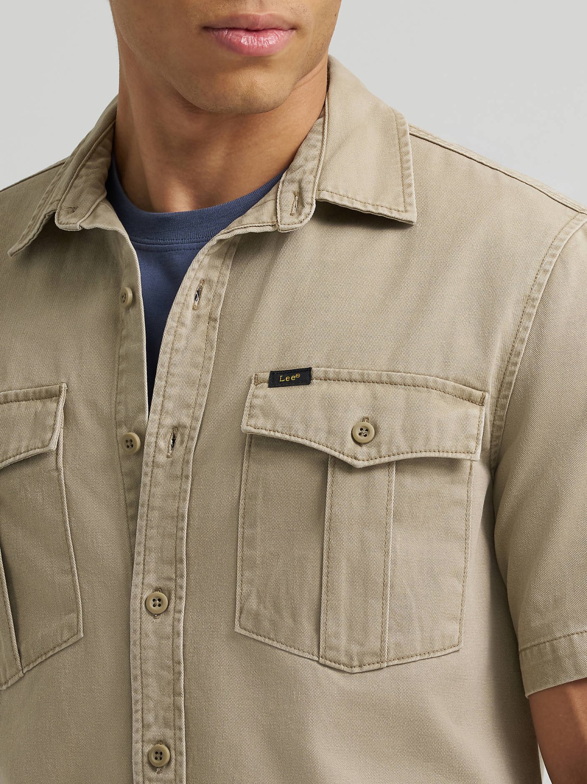 Men's Double Chest Patch Pocket Button Down Shirt - view 3