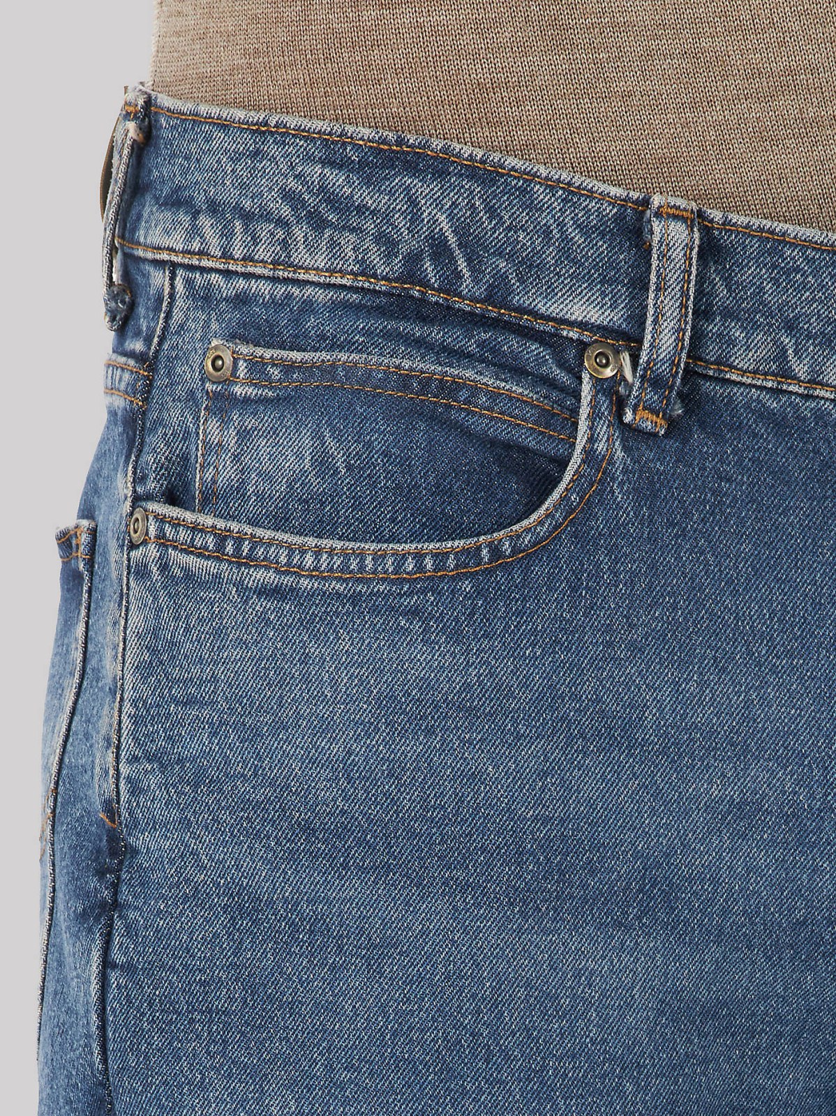 Men's Legendary Relaxed Straight Jean - view 5