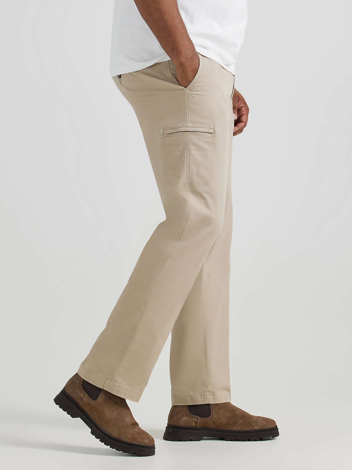 Men's Extreme Motion Straight Fit Cargo Pant (Big & Tall) - view 4