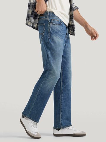 Men's Extreme Motion MVP Regular Straight Jean