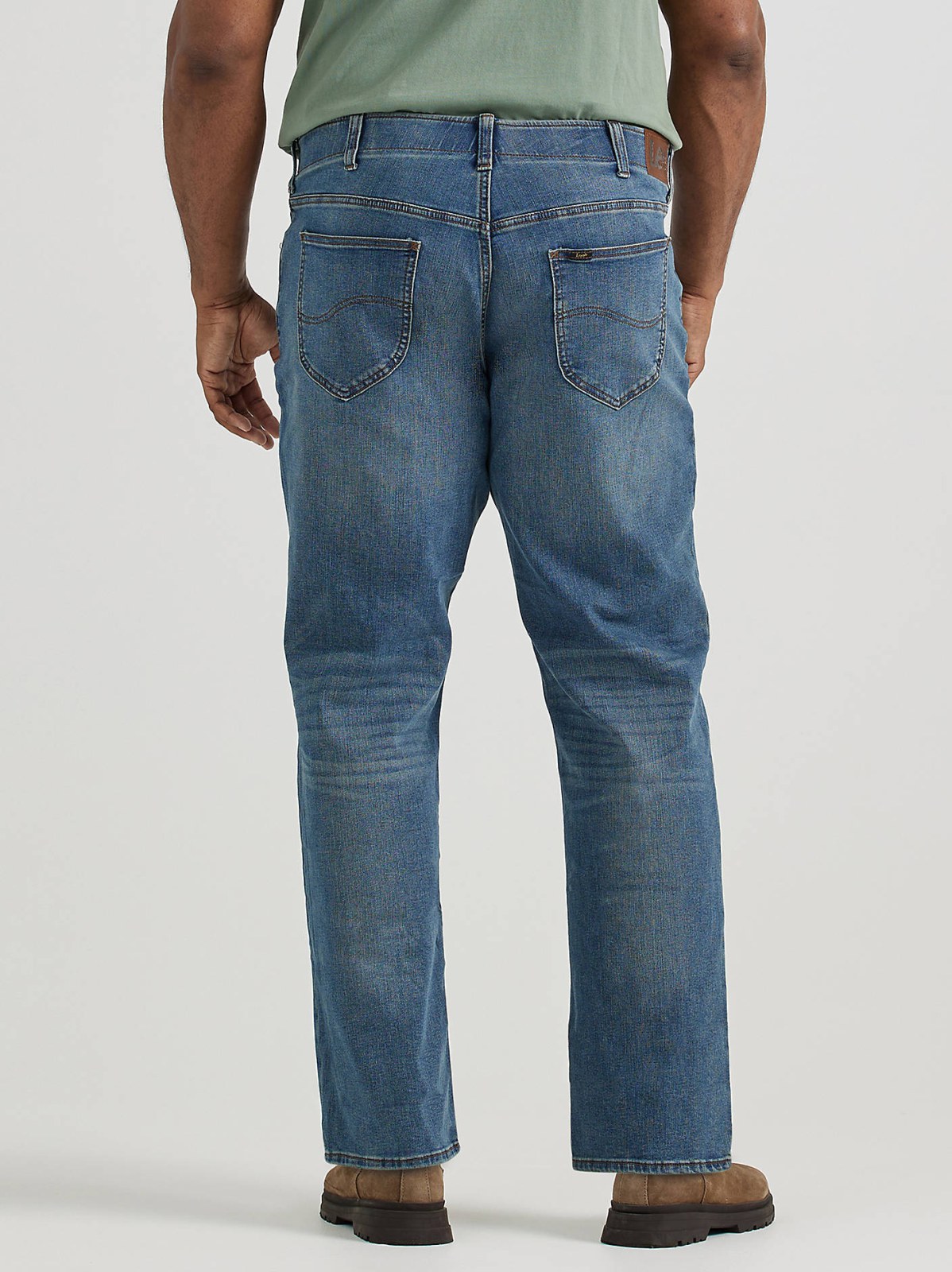 Men's Extreme Motion MVP Relaxed Straight Jean (Big & Tall) - view 3