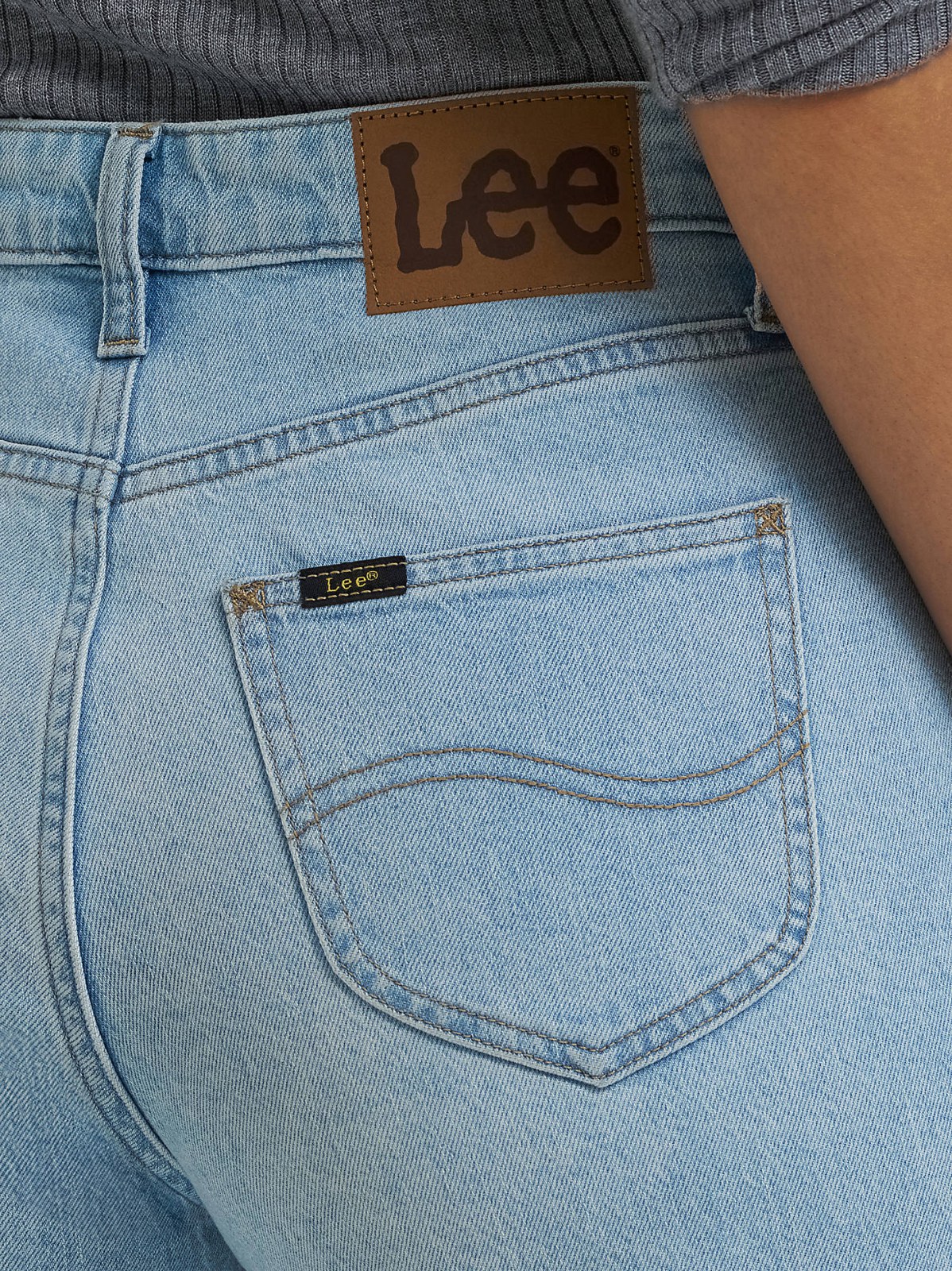 Women's Legendary Wide Leg Crop Jean - view 5