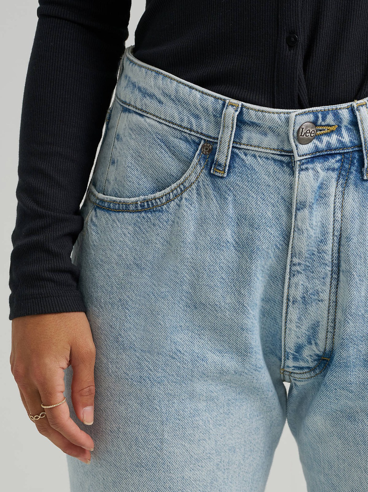 Women's Loose Crop Button-Fly Jean - view 7