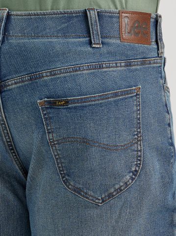 Men's Extreme Motion MVP Relaxed Straight Jean (Big & Tall)