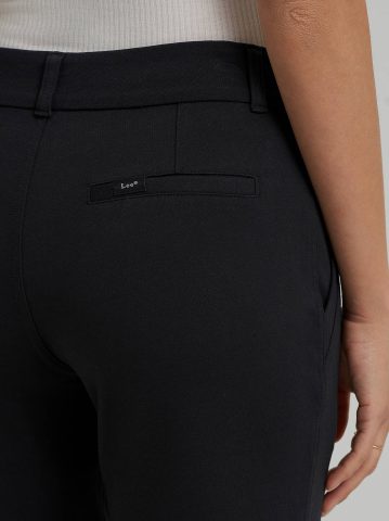 Women's Pull On Bootcut Pant