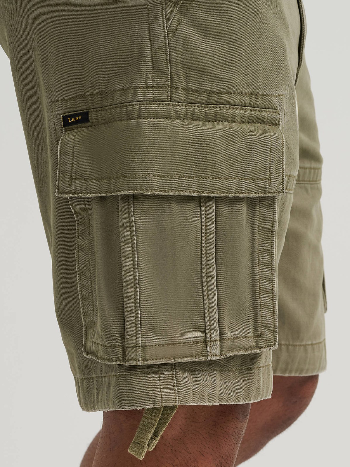 Men's Legendary Loose Sierra Cargo Short - view 6