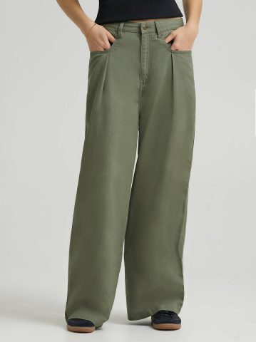 Women's Low Rise Slouch Chino Pant