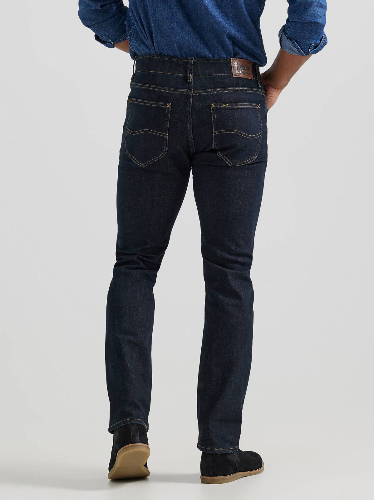 Men's Extreme Motion MVP Slim Fit Tapered Jean - view 3