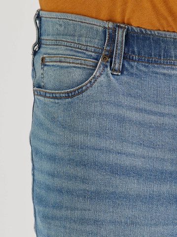 Men's Extreme Motion MVP Relaxed Straight Jean (Big & Tall)