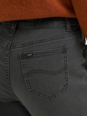 Women's Ultra Lux Comfort with Flex Motion Bootcut Jean