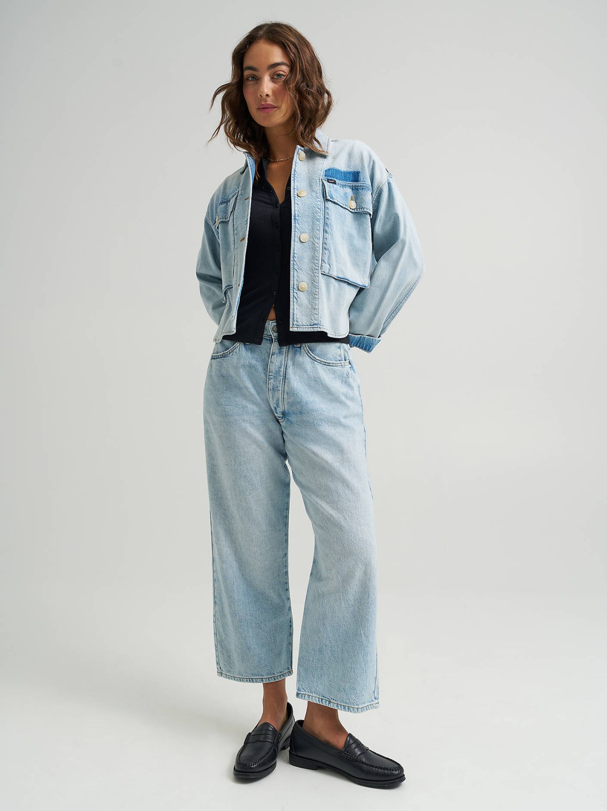 Women's Loose Crop Button-Fly Jean