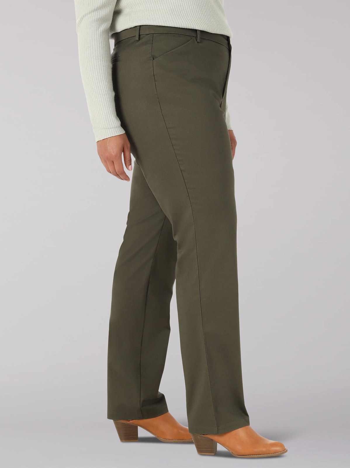 Women's Wrinkle Free Relaxed Fit Straight Leg Pant (Plus) - view 3