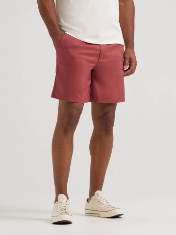 Men's Extreme Motion 7" Flat Front Short
