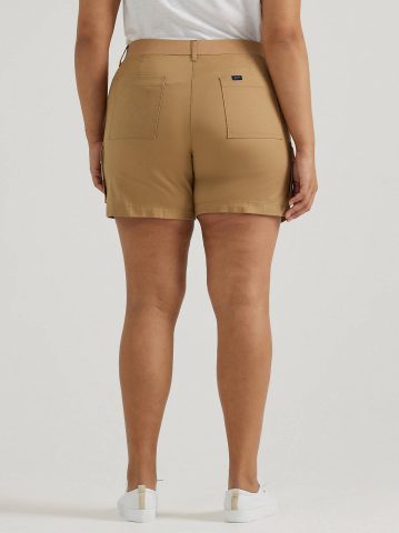 Women's Ultra Lux Comfort with Flex-to-Go Relaxed Fit Cargo Short (Plus)
