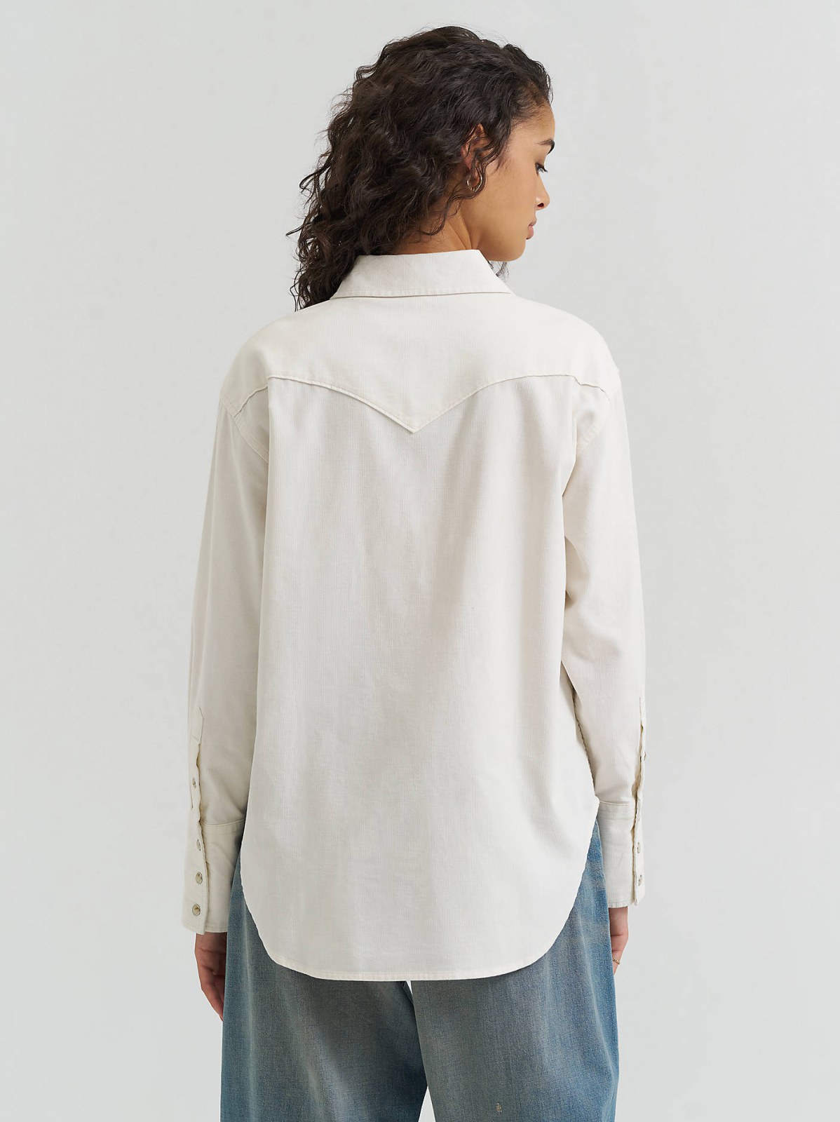 Women's Relaxed Essential Western Shirt - view 3