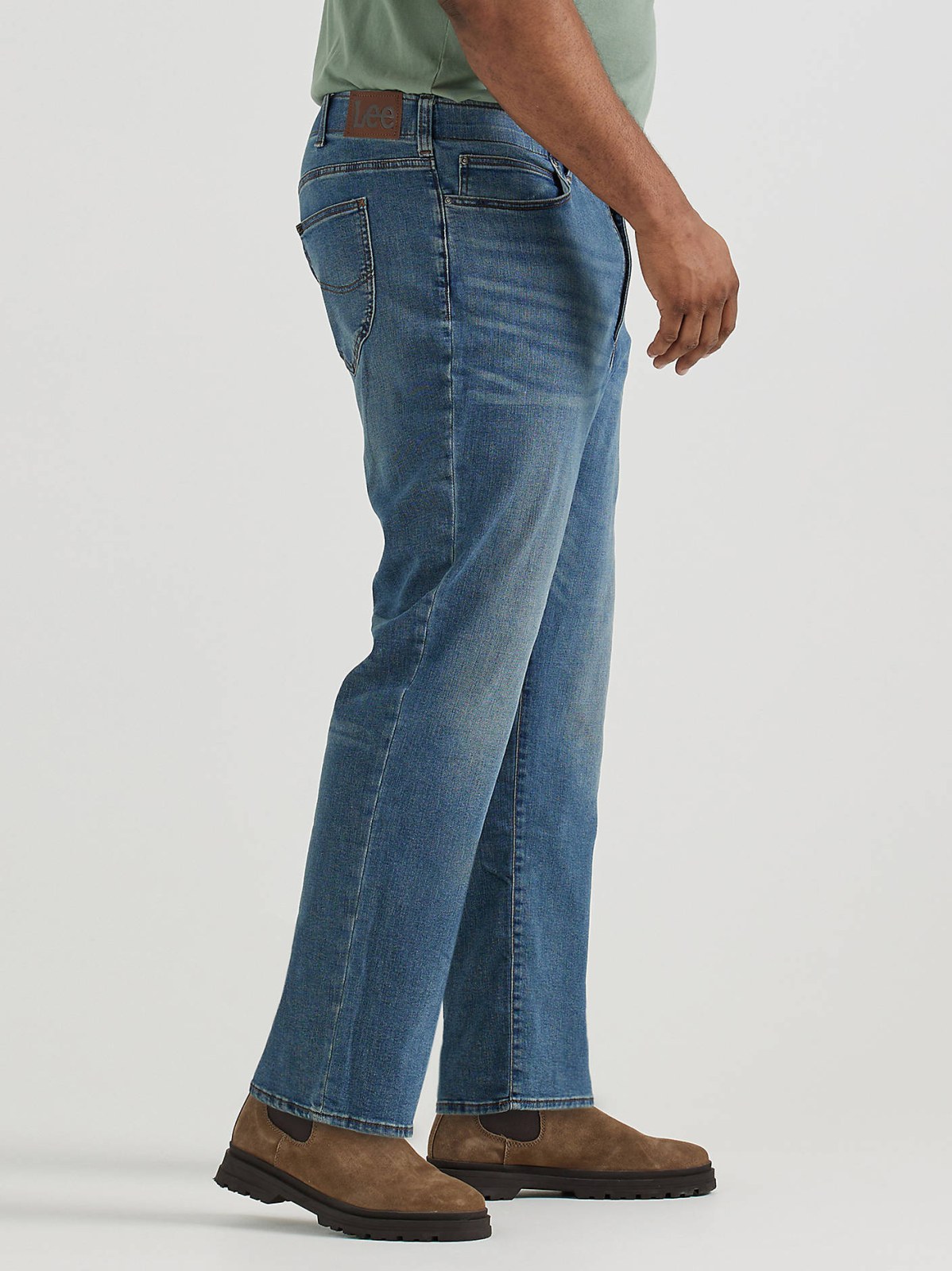 Men's Extreme Motion MVP Relaxed Straight Jean (Big & Tall) - view 4