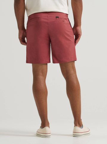 Men's Extreme Motion 7" Flat Front Short