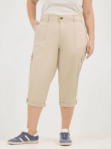 Women's Ultra Lux Comfort with Flex-To-Go Relaxed Fit Cargo Capri (Plus)