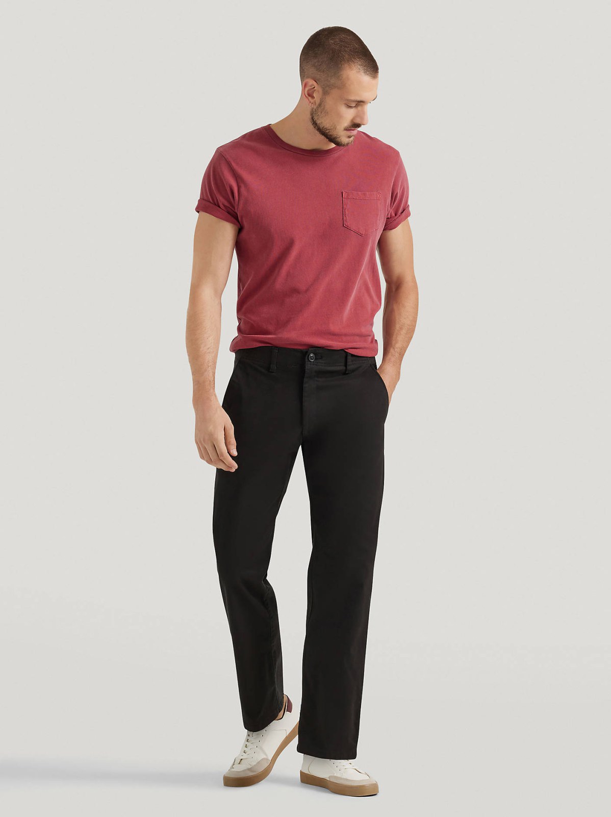 Men's Extreme Motion Flat Front Khaki Pant