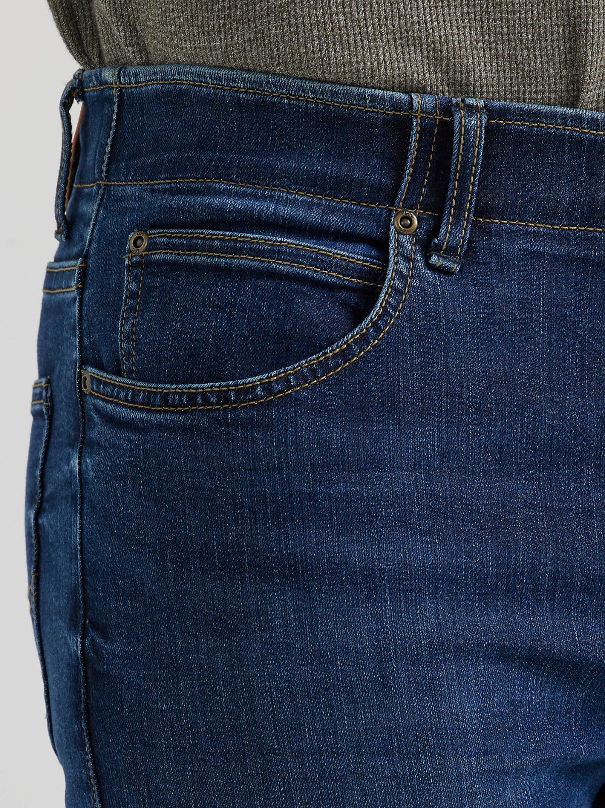 Men's Extreme Motion Regular Fit Straight Leg Jean - view 6