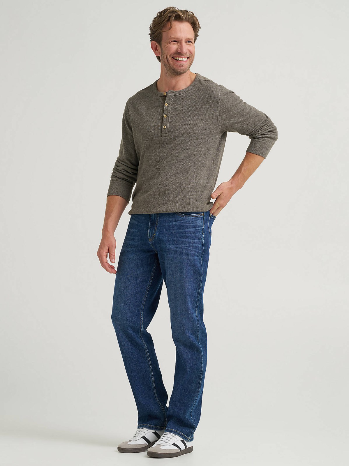 Men's Legendary Relaxed Straight Jean with SoftAge™
