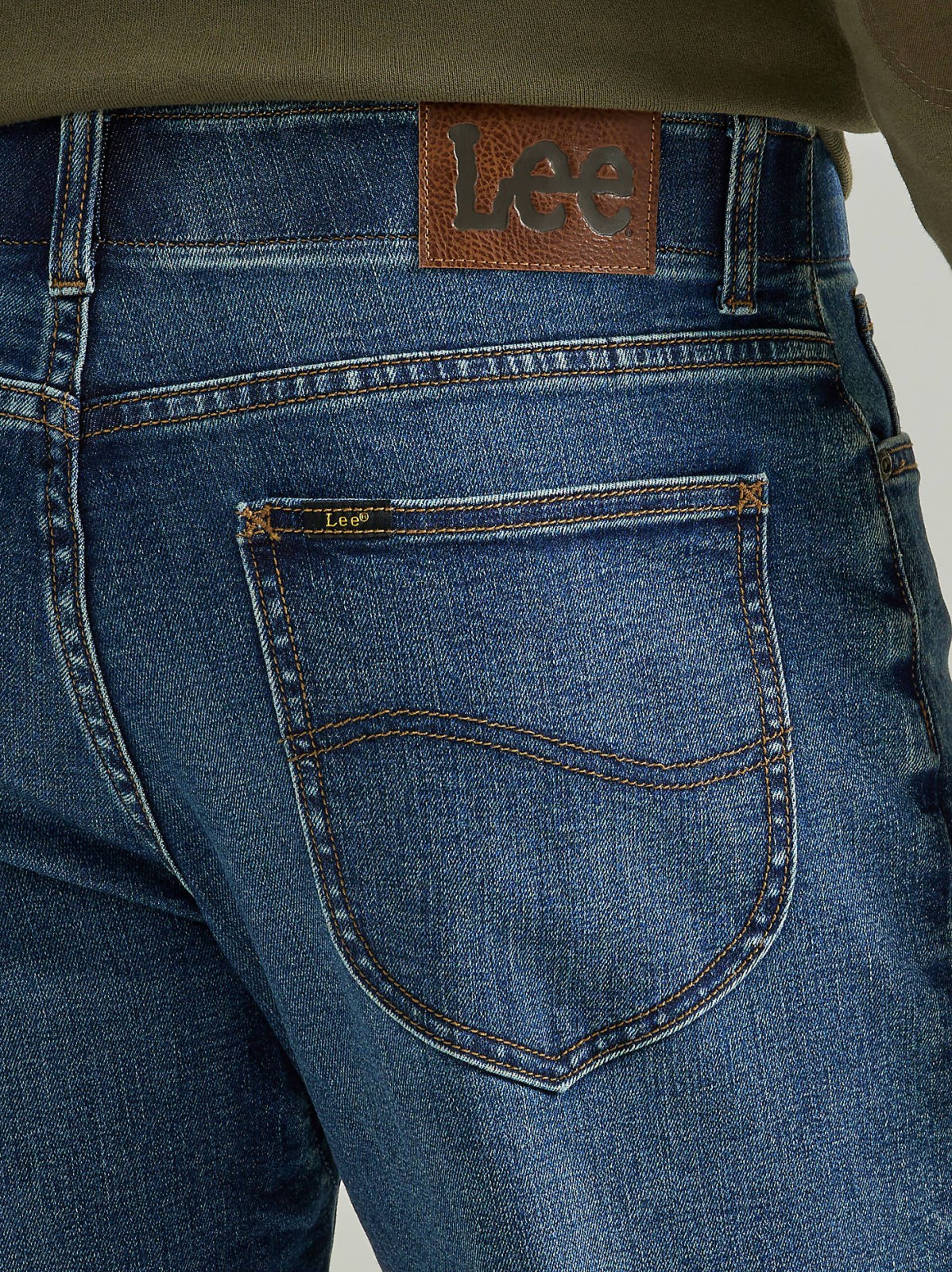 Men's Extreme Motion MVP Regular Straight Jean - view 6