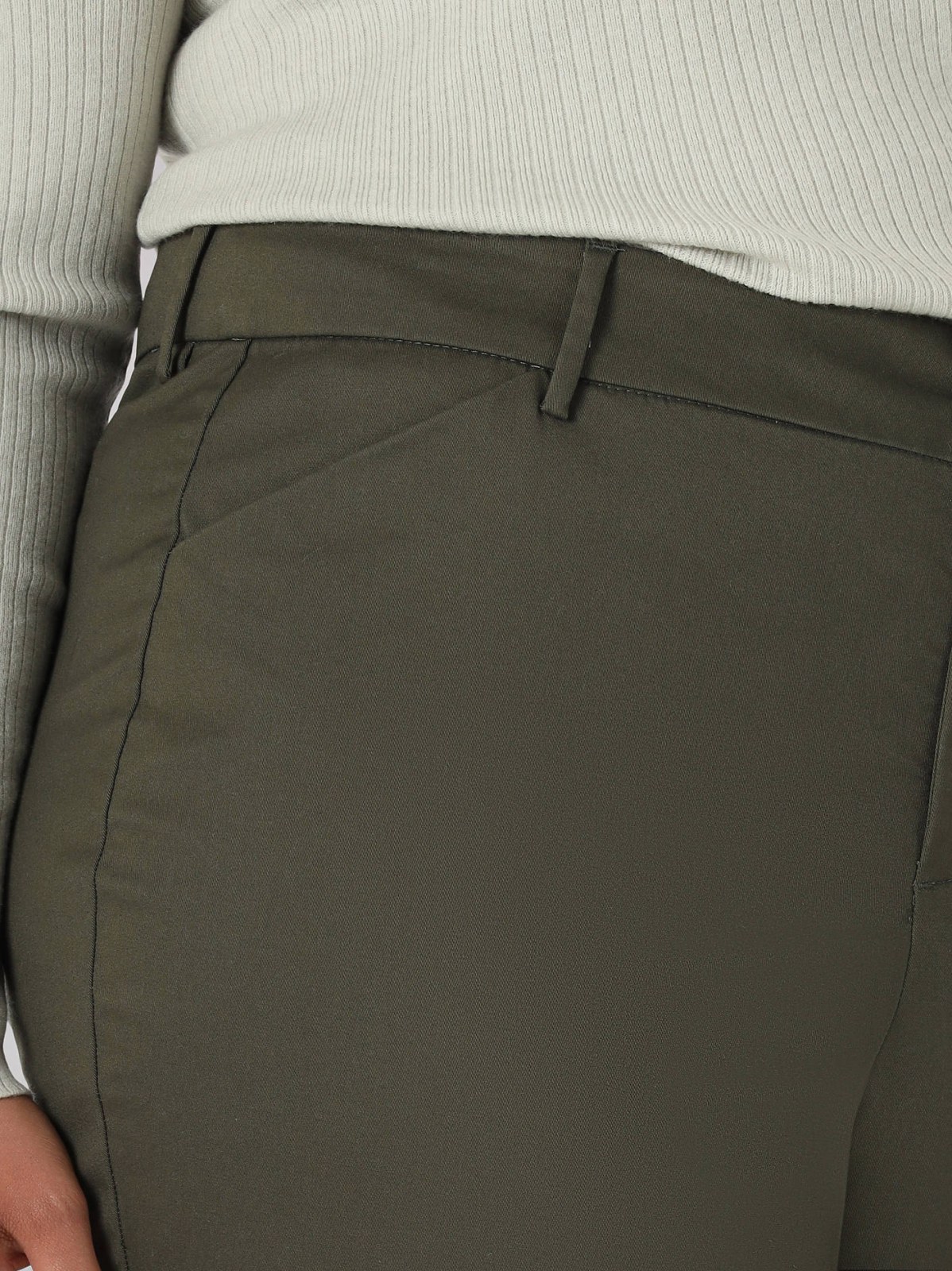 Women's Wrinkle Free Relaxed Fit Straight Leg Pant (Plus) - view 4