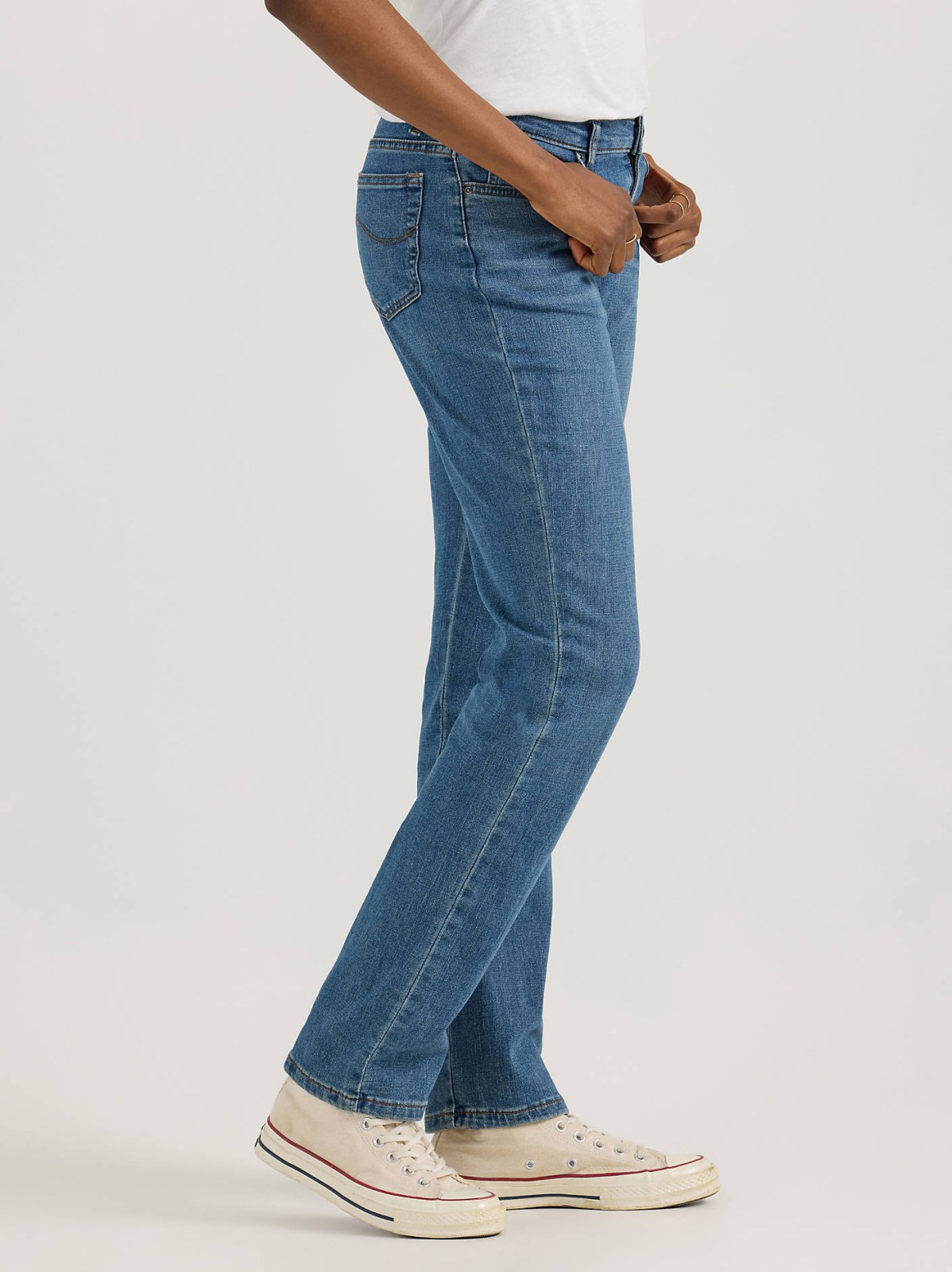 Women’s Stretch Relaxed Fit Straight Leg Jean - view 4