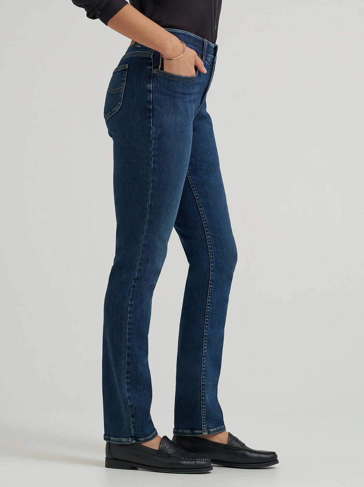 Women's Ultra Lux Comfort with Flex Motion Straight Jean - view 4