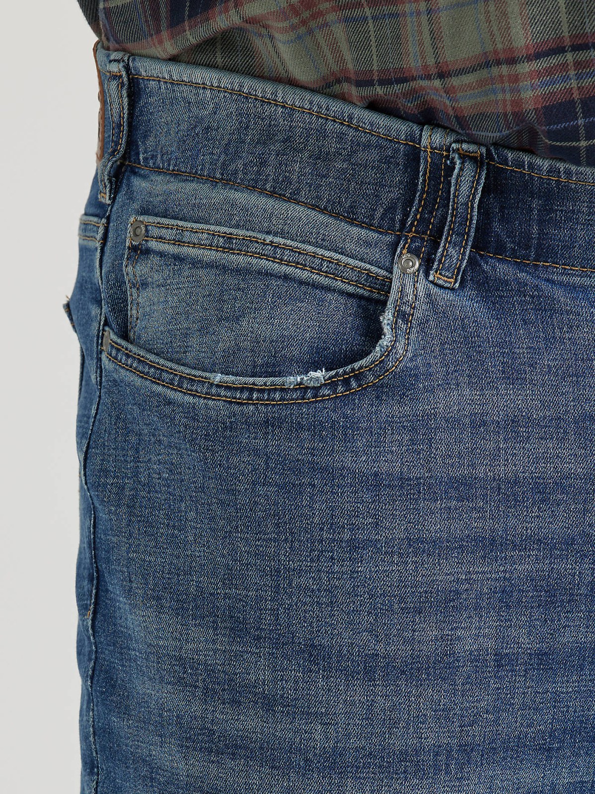 Men's Extreme Motion MVP Relaxed Straight Jean (Big & Tall) - view 6
