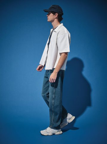 Men's 100% Cotton Loose Barrel Jean — alternate view