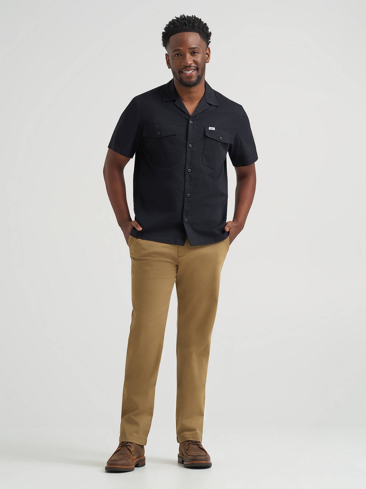 Men's Short Sleeve Relaxed Fit Button Down Workshirt - view 4