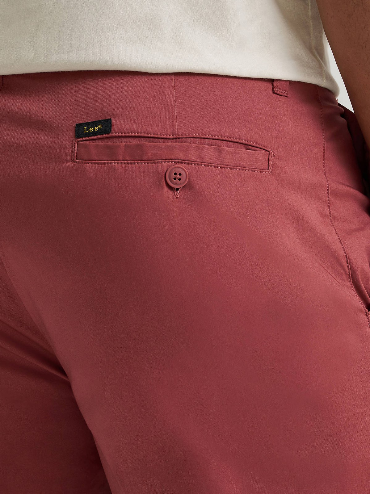 Men's Extreme Motion 7" Flat Front Short - view 5
