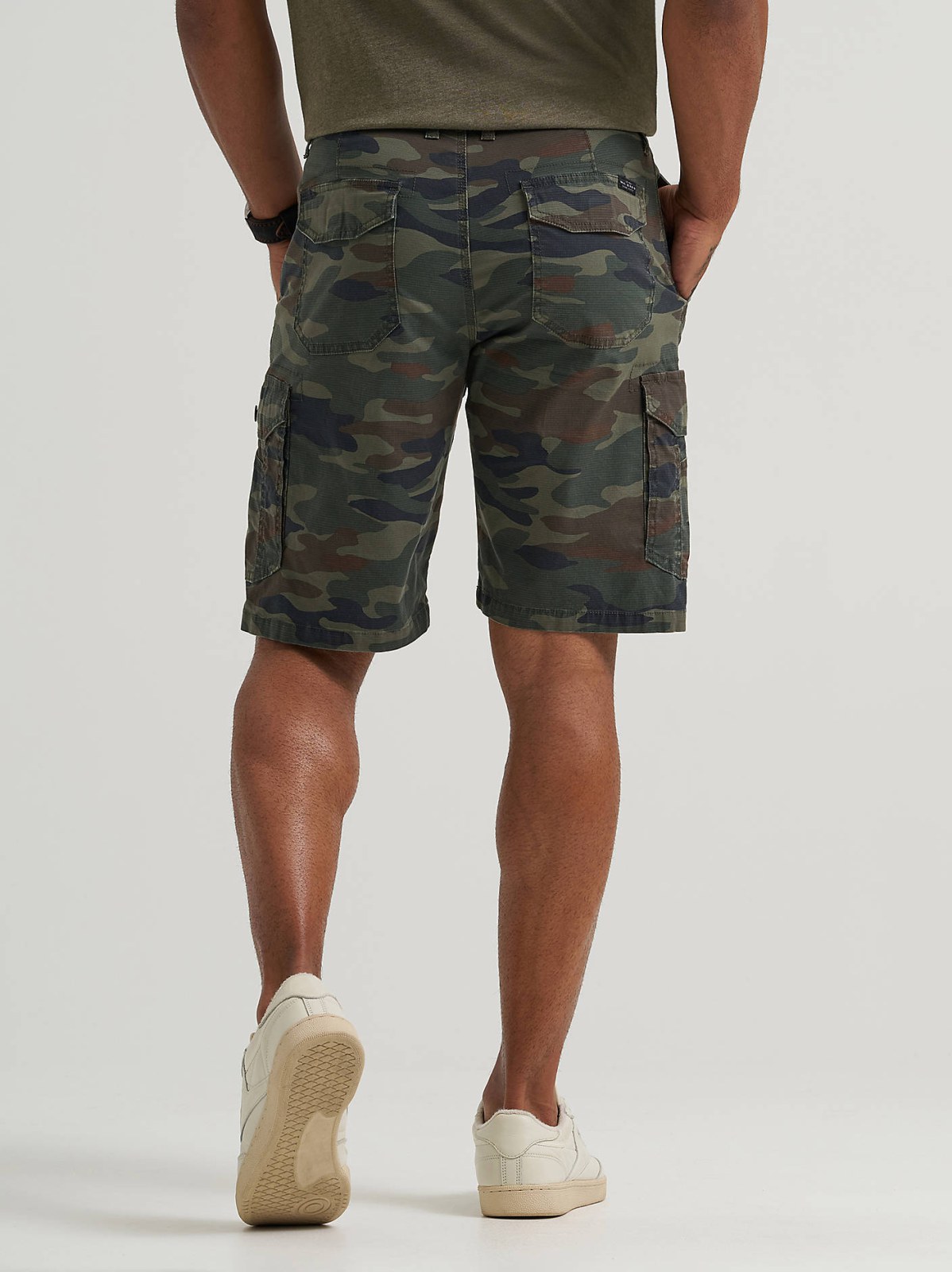 Men's Extreme Motion Swope Cargo Short - view 3