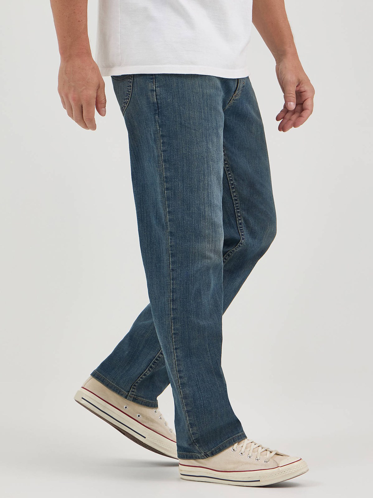 Men's Legendary Relaxed Straight Jean - view 4