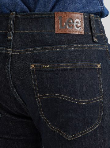 Men's Extreme Motion MVP Slim Fit Tapered Jean