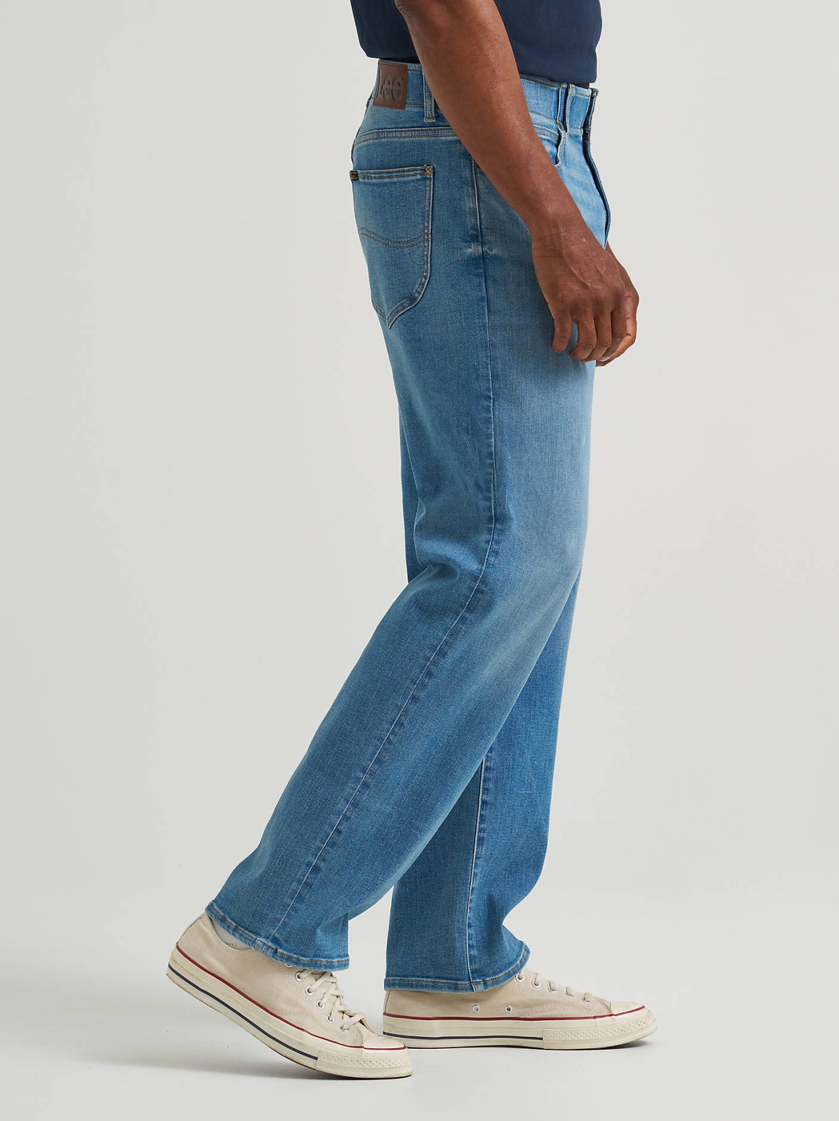 Men's Extreme Motion Loose Jean - view 4