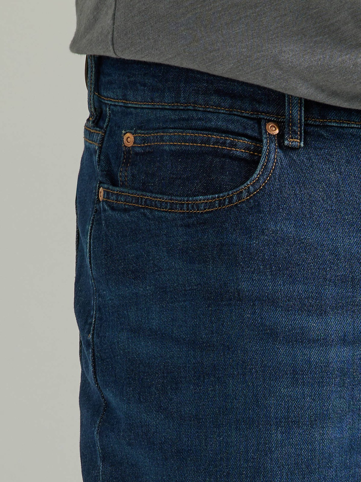 Men's Legendary Relaxed Straight Jean (Big &Tall) - view 5