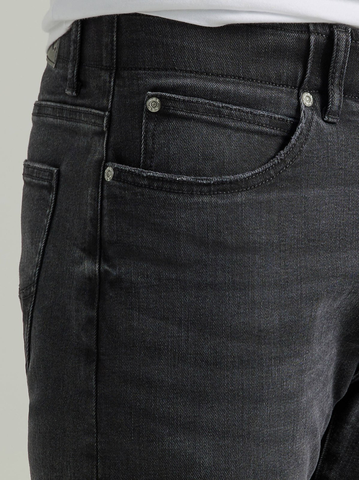 Men's Extreme Motion MVP Slim Straight Jean - view 5