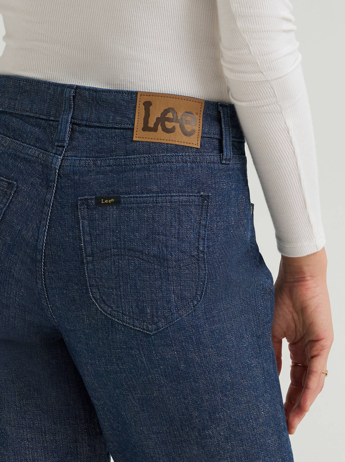 Women's Legendary Relaxed Straight Jean - view 6