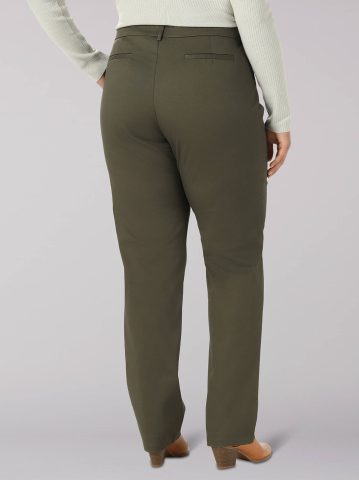 Women's Wrinkle Free Relaxed Fit Straight Leg Pant (Plus)
