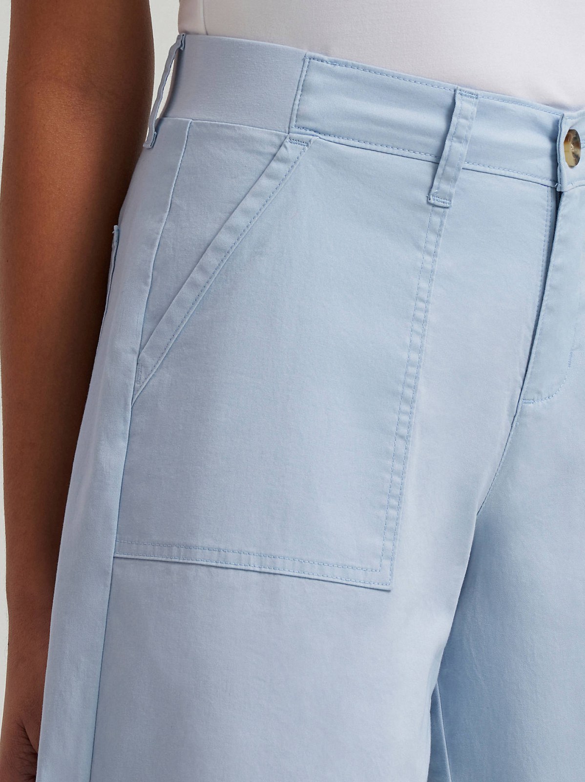 Women's Ultra Lux Comfort with Flex-To-Go Relaxed Fit Utility Bermuda - view 6