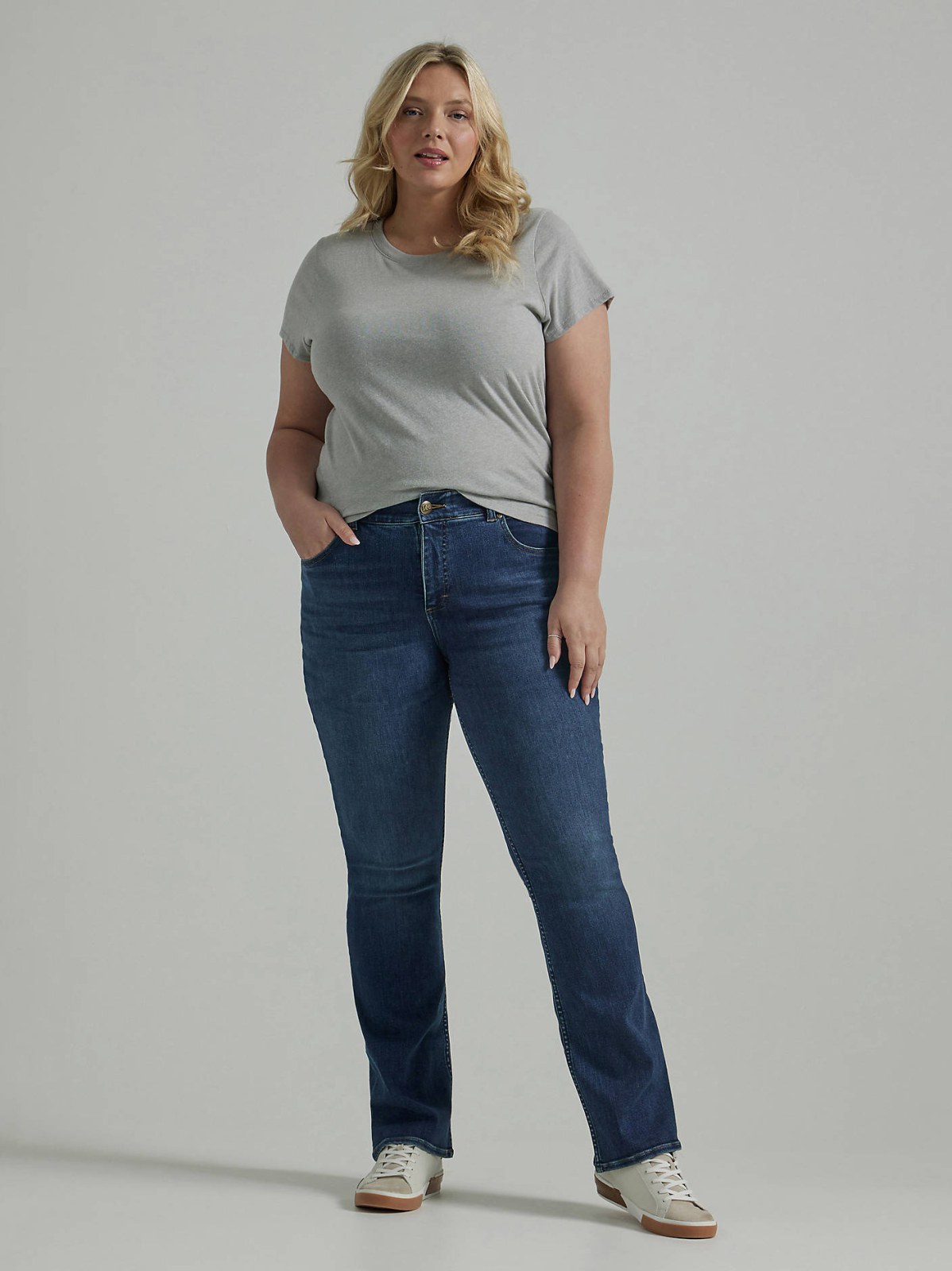 Women's Ultra Lux Comfort with Flex Motion Bootcut Jean (Plus)