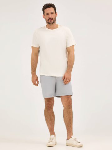 Men's Extreme Motion 7" Flat Front Short