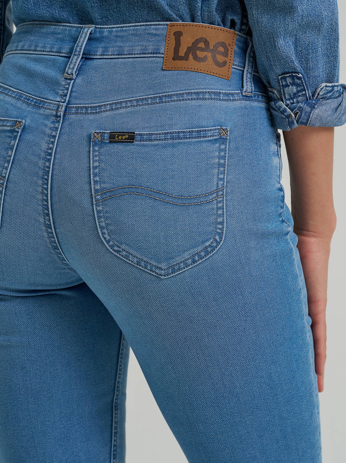 Women's Legendary Single Layer Warming Straight Jean - view 5